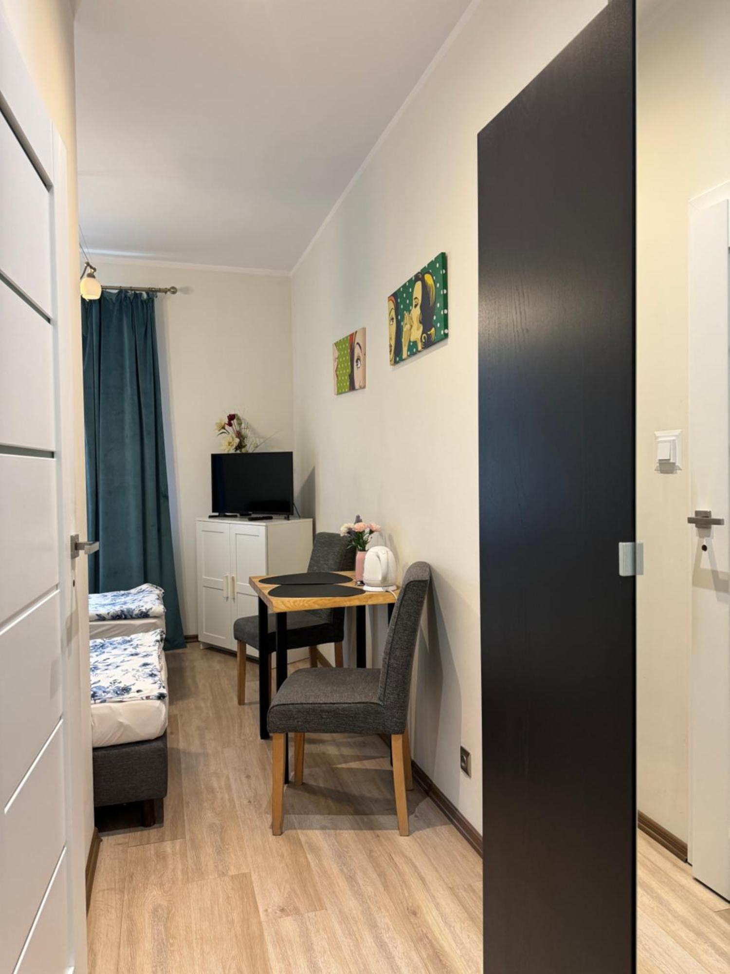 Jesion Hotell Inowrocław Exteriör bild