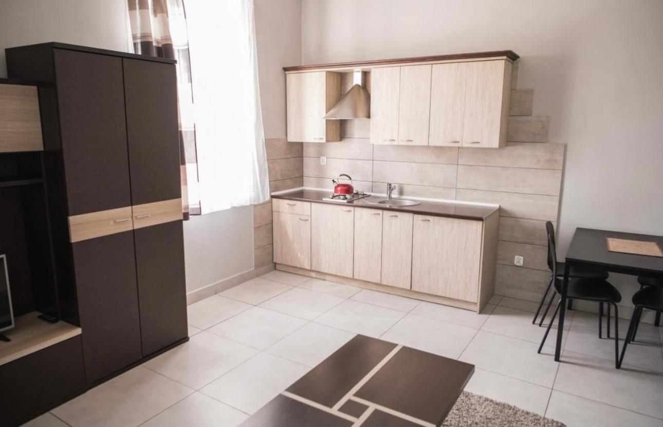 Jesion Hotell Inowrocław Exteriör bild